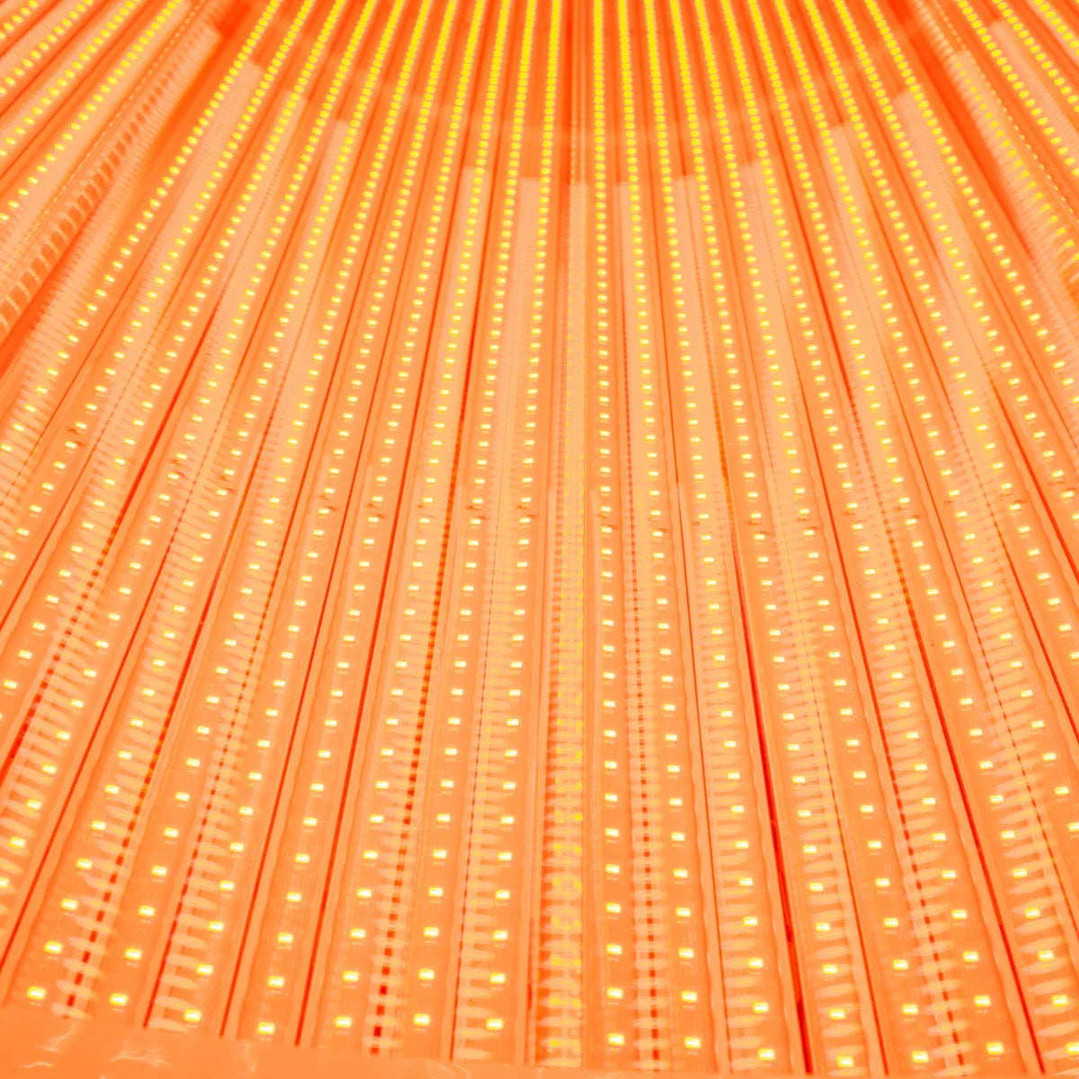 Airvida Aura Full-Body Red Light Therapy Bed