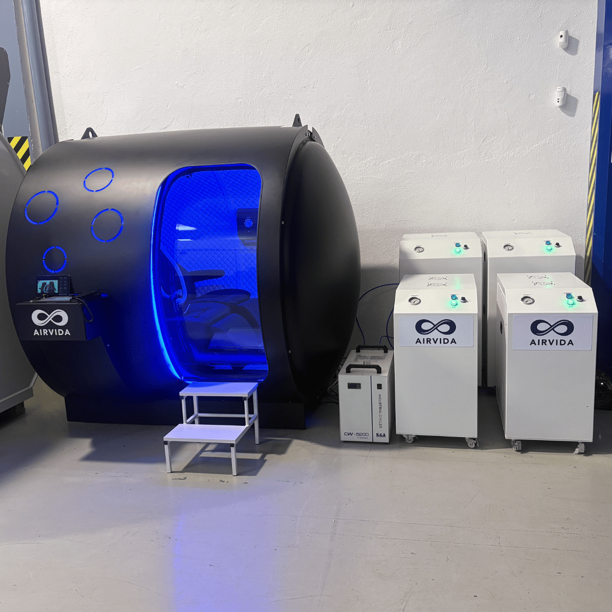2.0 ATA Hardshell Multiplace Hyperbaric Chamber with BIBS