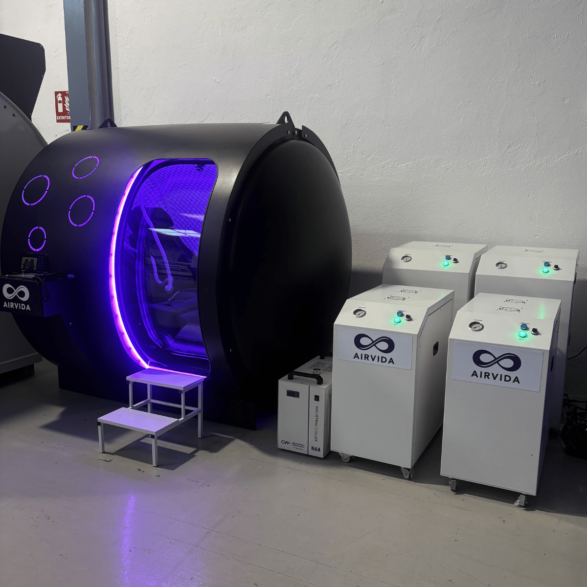 2.0 ATA Hardshell Multiplace Hyperbaric Chamber with BIBS
