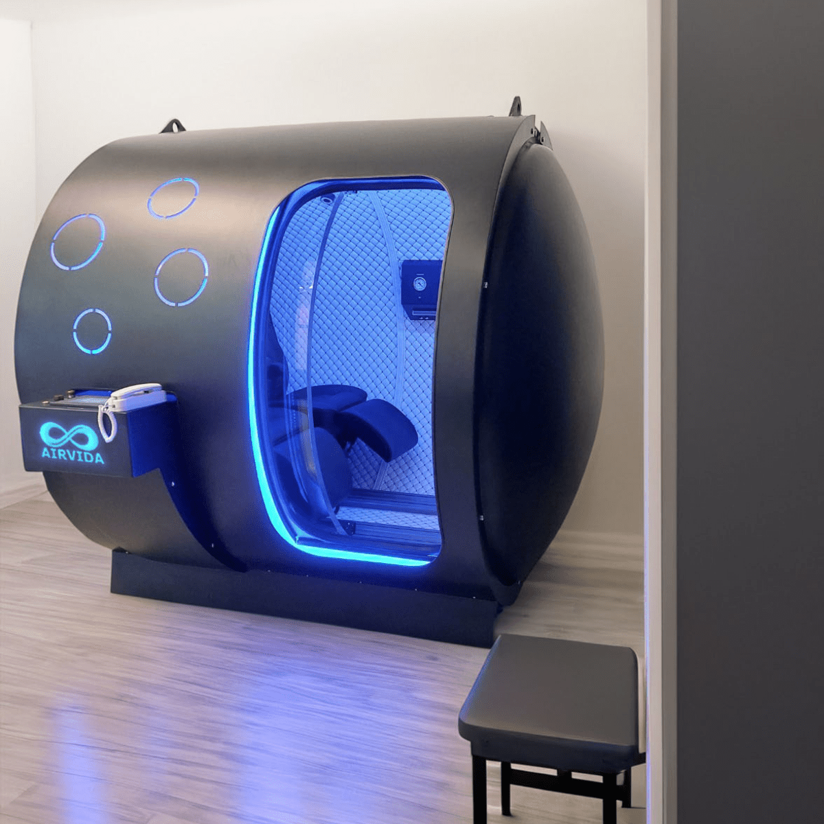 2.0 ATA Hardshell Multiplace Hyperbaric Chamber with BIBS